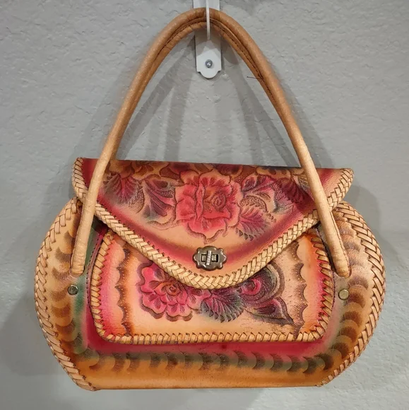 Vintage leather tooled hand made Mexican floral hand bag - Picture 3 of 10
